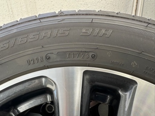 値下げ　エスクァイア　ノア　ヴォクシー　純正ホイール&タイヤ195/65/R15
