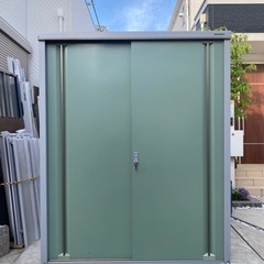 イナバ物置　倉庫　収納家具 物置の画像