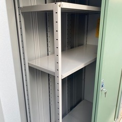イナバ物置　倉庫　収納家具 物置の画像