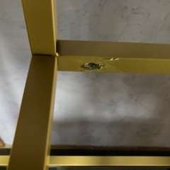 ガラス板のスチールラックの画像