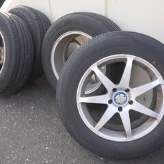 エクストレイルT31にて使用　夏タイヤ・アルミ　溝あり