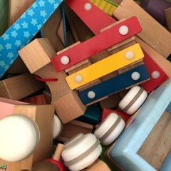 imaginarium 木製ビー玉転がし積み木セットの画像