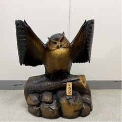 木彫りのフクロウ　置物