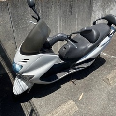 YAMAHA　マジェスティ125