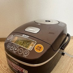 【受け渡し者決定しました】象印 ZOJIRUSHI 圧力IH炊飯...