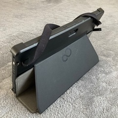 ARROWS Tab Q506/me （win pro64ビット）の画像