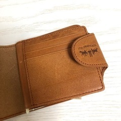 【 Levi's 】リーバイス  財布 未使用　牛革 折り畳みの画像