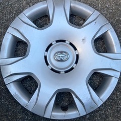 車のパーツ タイヤ、ホイール