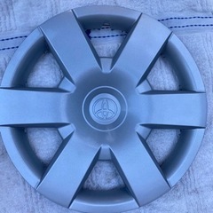 車のパーツ タイヤ、ホイール