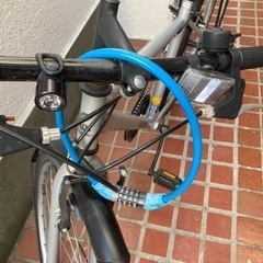 自転車 クロスバイクの画像