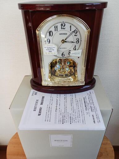 リズム時計☆置き時計☆スワロフスキー★電波時計