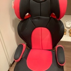 ジュニアシート　チャイルドシート