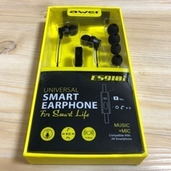 ⭐️新古品⭐️イヤホンの画像