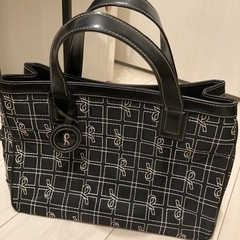 Roberta di Camerinaの手提げ鞄 