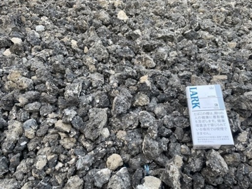 再生砕石砂利山砂埋め戻し材 (110) 富里のその他の中古あげます