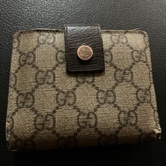 直営店購入　GUCCI 折りたたみ財布