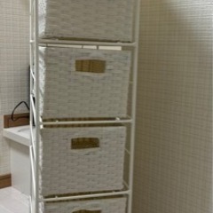 隙間収納　ランドリーチェスト