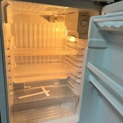 稼働品　冷蔵庫の画像