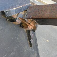 【無料】斑紋折りたたみ机(木製)　差し上げます！の画像