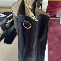 【無料】皮革バッグ 2点の画像