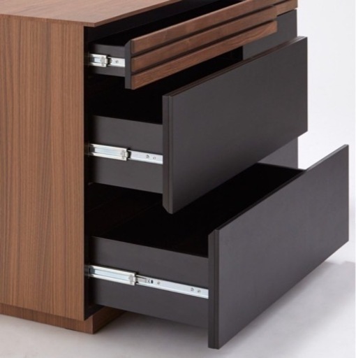 AlusStyle アルススタイル ウォールナット 衣類チェスト キャビネット AlusStyle アルススタイル ウォールナット 衣類チェスト キャビネット