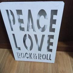 PEACE  LOVEインテリア