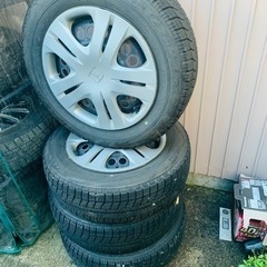 車のパーツ タイヤ、ホイール