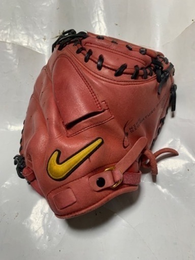 ナイキ キャッチャーミット 城島シグネチャーモデル