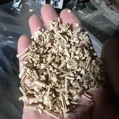 家具屋さんのカールスモークチップの画像