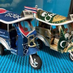 ハンドメイドミニカー★トゥクトゥク★タイにて現地購入