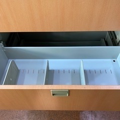 キャビネット2点セット 両開き 引き出し オフィス家具 棚 木目調 鍵付きの画像