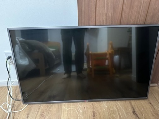 42インチ　テレビ