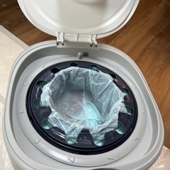 combi オムツポット！（無料）の画像