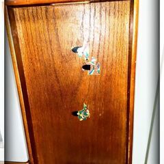 持ち手付き　木の盆の画像