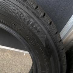 車のパーツ タイヤ、ホイールの画像