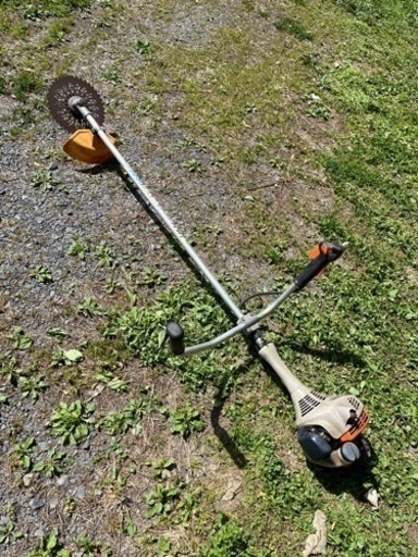 刈り払い機　