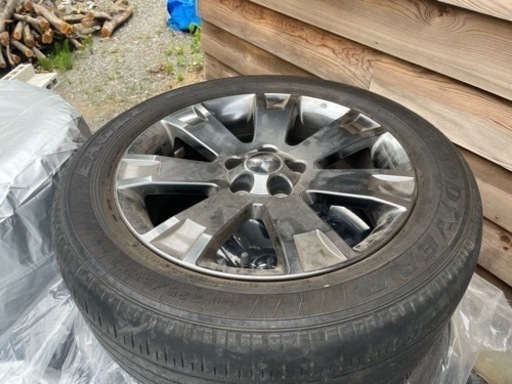 デリカD5 前期ジャスパー　純正タイヤホイールセット