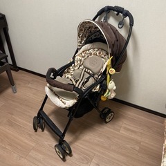 Combi ベビーカー　メチャカルハンディα