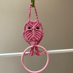 （お譲り先決定）ハンドメイド　ピンクフクロウ　タオルハンガー　（...
