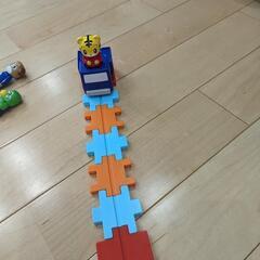 【日程調整中】こどもちゃれんじ　立体パネルブロック&デリバリーカー&お医者さんセットの画像