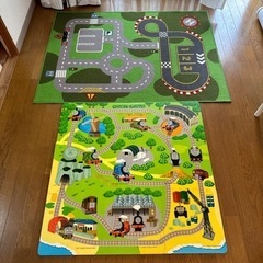 トーマスのパズルマットと鉄道カーペットのセット！5/6本日お渡し希望！