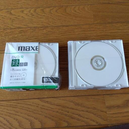 家電 オーディオ ヘッドフォン