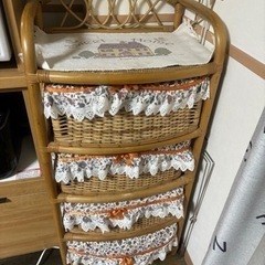 籐の棚4段