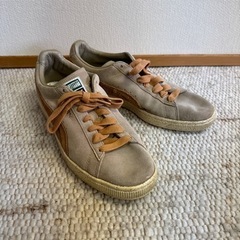 プーマ　スニーカー　27.5cm