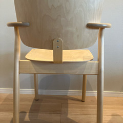 artek ドムスチェアの画像