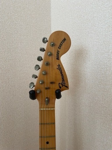 ジャパンビンテージ フェルナンデス ストラト 張りメイプルFST-75N ギター