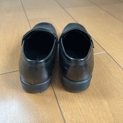 子供用ローファーの画像