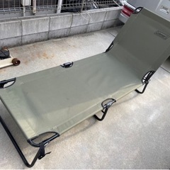 コールマンコンバーターコット　キャンプ用品の画像