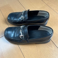 子供用ビットローファーの画像
