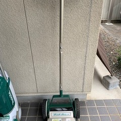 【お取引中】生活雑貨 家庭用品 ガーデニング金象印 トラッドモアー手動芝刈機の画像